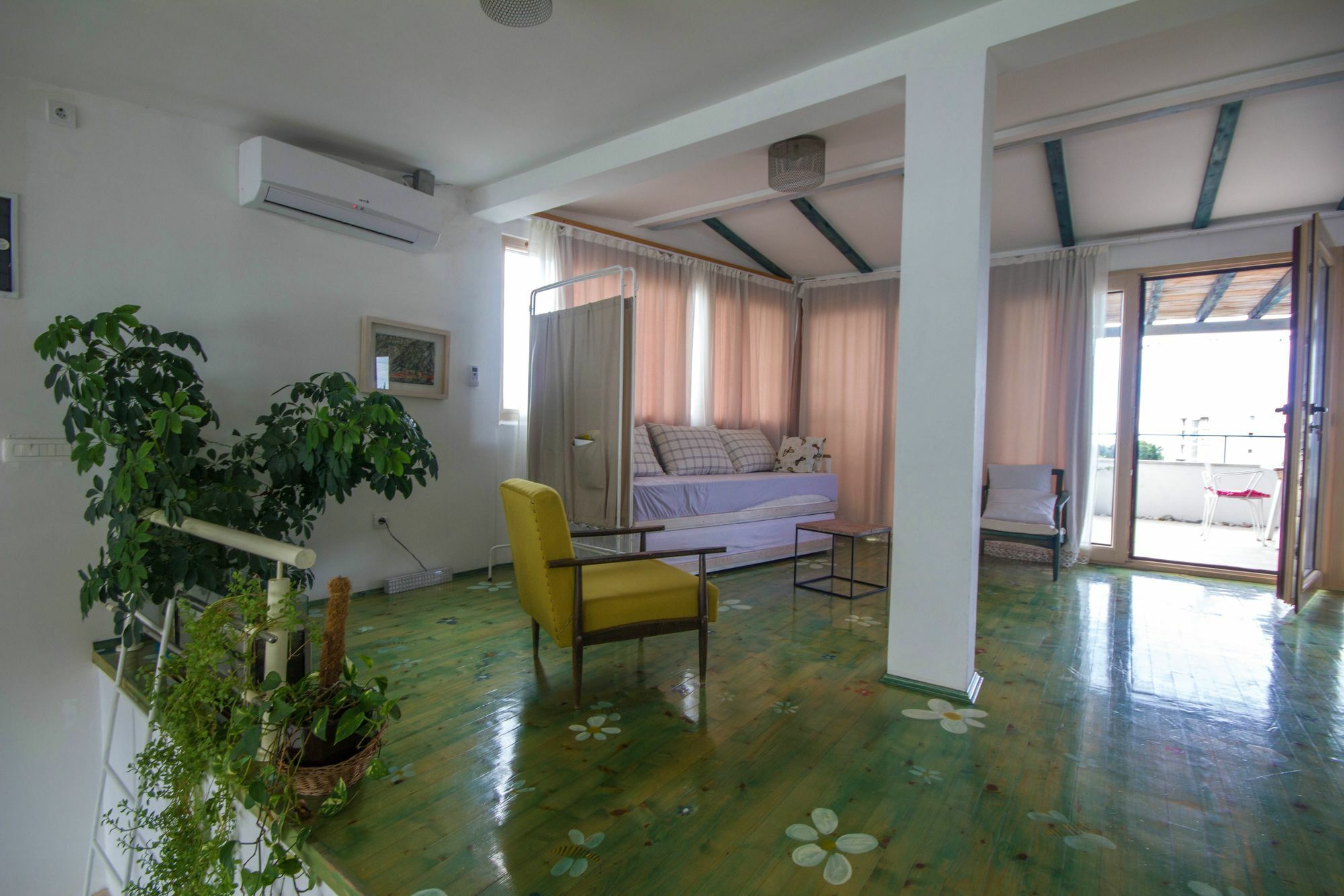 Apartments Rux De Luxe Бар Екстериор снимка